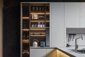 ตู้ครัวทรงตัวแอล สีน้ำตาลทอง เคลือบแลคเกอร์ ผิวสัมผัสโลหะ สไตล์ร่วมสมัย พร้อมตู้เก็บไวน์ - Product Image 3