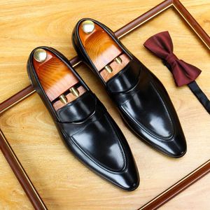 British Thick Soled Genuine Leather Round-<b>toe</b> Casual Leather Wedding Shoes with Brocade Detailing Men Shoes for Formal Occasions - Product Image 1