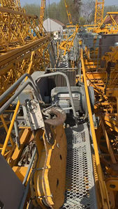 Hot Export Gebraucht Qtz80 Turmdrehkran 6 Tonnen Kapazität 60 Meter Armlänge Sorgenfreies After-Sales-Gebraucht motor getriebe - Product Image 4