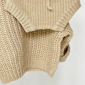 Pilihan khusus rajutan 100% katun sweter bayi Solid lengan panjang Chunky Trim bulu bernapas ramah lingkungan - Product Image 6
