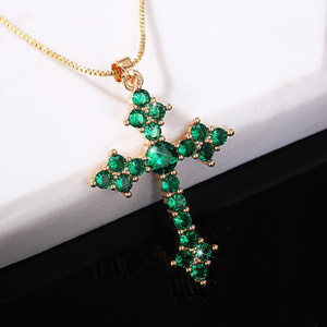 Collana con Ciondolo in Cristallo per Donne, Gioielli Eleganti e alla Moda - Product Image 5