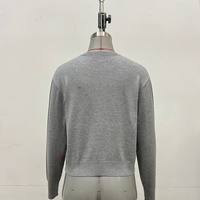 Pull en tricot fin à manches longues pour femme Vinnie, personnalisable OEM & ODM, vêtements pour femme de haute qualité