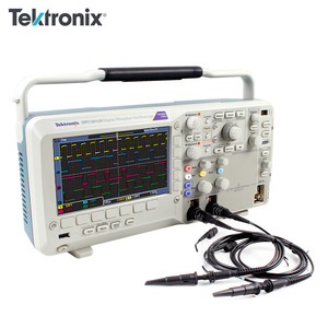 Oscilloscope à signaux mixtes à double canal Tektronix MSO2022B pour applications de contrôle industriel, série 2012B/2002B - Product Image 2