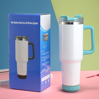 2026 Emerit AMZ Bestseller Custom 40oz Tumbler Sublimasi Kosong, Mug Perjalanan, Botol Air dengan Speaker Bluetooth Nirkabel