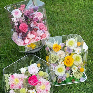 ดอกไม้สดคงสภาพยาวนานในกล่องอะคริลิค งานแฮนด์เมด ช่อดอกกุหลาบนิรันดร์ 360 °   กล่องของขวัญใสตกแต่งสำหรับงานแต่งงานที่บ้าน - Product Image 1