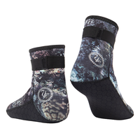 Chaussettes de plongée DIVESTAR MR010 en néoprène 7 mm imperméables, chaudes, antidérapantes pour la natation, la plongée en apnée, le surf et la plongée pour hommes adultes CN;GUA