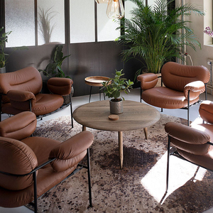 โซฟาสไตล์นอร์ดิกสีน้ำตาล เฟอร์นิเจอร์ห้องนั่งเล่น เก้าอี้พักผ่อนดีไซน์ทันสมัย หุ้มด้วยหนัง - Product Image 5