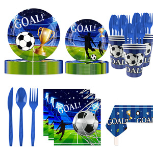Kit de Fournitures de Fête de Football pour 20 Personnes – <span class=keywords><strong>Vaisselle</strong></span> Complète avec Assiettes en Carton, Gobelets, Serviettes, Nappe et Bannière pour Anniversaire ou Journée de Match - Product Image 1