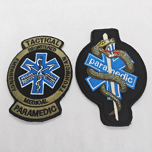 Op maat gemaakte tactische medische <span class=keywords><strong>badge</strong></span> Rode Kruis geborduurde Ster van het Leven patch klittenband strijkbaar PVC vilt stijl aanpasbare patches - Product Image 6