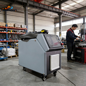 Machine de nettoyage au laser à impulsions de fibres 200W3000W500W pour le bois, la pierre et le métal, élimination de la peinture et de la rouille - Product Image 5