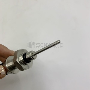 Capteur de température John Deere RE522823 à montage fileté et borne à vis, pièce d'excavatrice - Product Image 4