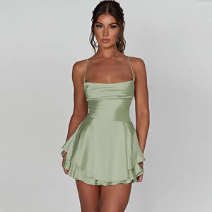 2026夏季优雅女连衣裙时尚纯色吊带露背抹胸修身短裙百褶简约 - Product Image 1