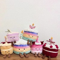 Jellyca Erdbeer-Kuchen-Puppe Hochzeitsbrot & Dessert-Kollektion Musik Geburtstagsgeschenk für Kinder Großhandel PP-Material 16/28cm