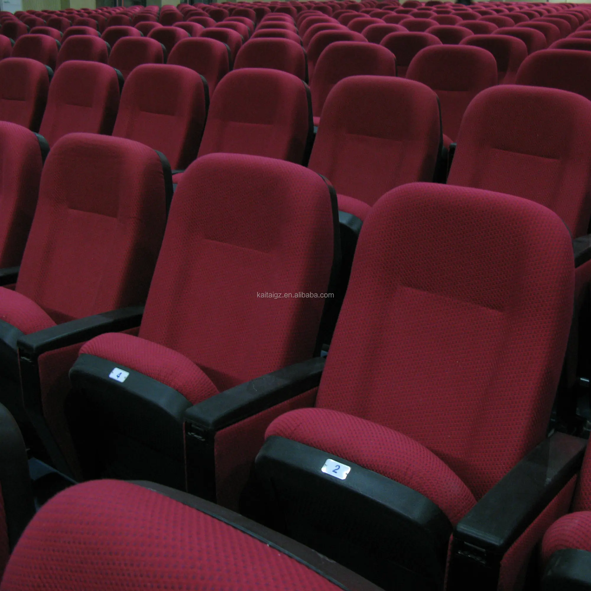 Termurah Hot Sale Plastik Cinema Kursi Auditorium Kursi Rapat Kursi untuk Gereja Teater Sekolah Pemerintah