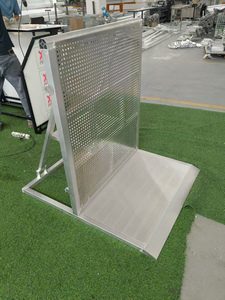 Barrière de contrôle des foules temporaire en alliage d'aluminium portable et économique pour événements, hauteur 36 pouces - Product Image 3