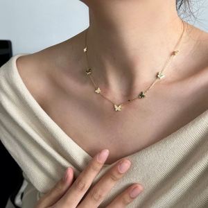 Collares con Colgante de Mariposa Dylam, Rodio, Chapado en Oro de 14K, Superficie Brillante, Plata 925, Joyería de Mariposas para Mujer - Product Image 3