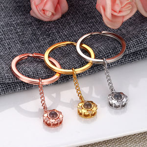 <span class=keywords><strong>Porte</strong></span>-clés personnalisé en laiton avec <span class=keywords><strong>photo</strong></span> de couple, en cuivre et zircon, pour femme, idéal pour un cadeau d'anniversaire - Product Image 3