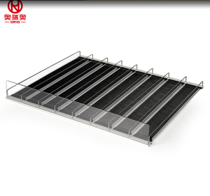 Système d'alimentation coulissant à rouleaux par gravité ORIO OEM pour rayonnages de chaîne du froid, présentoirs de boissons et étagères de supermarché - Product Image 2
