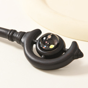 Épingles à cheveux en bois de santal, épingles à cheveux boule cosmique, épingles à cheveux sculptées, coiffes Hanfu, épingles à chignon, vente en gros d'usine. - Product Image 4