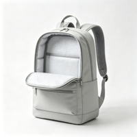 Sac à dos de pickleball blanc léger avec fermeture éclair, sac de sport pour raquettes, poche latérale, bretelles rembourrées, compartiment à chaussures pour le terrain
