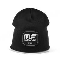 Gorro de Punto Acrílico 100% Unisex de Alta Calidad OEM para Invierno con Diseño de Personajes, Logotipo Bordado Personalizado, Lazos Cálidos y Camuflaje para Playa