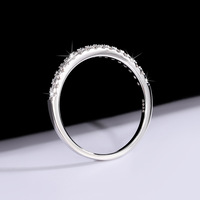 Bague en argent S925 avec moissanite demi-cercle couleur D VVS pour femme, alliance de mariage, prête à être expédiée en gros