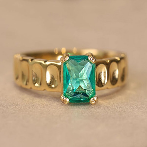 Anello Vintage con Taglio Rettangolare Stile Smeraldo a Quattro Punte per Donne, Elegante Gioiello da Dito alla Moda - Product Image 6