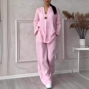 Completo <span class=keywords><strong>Set</strong></span> <span class=keywords><strong>Donna</strong></span> in Cotone <span class=keywords><strong>Lino</strong></span> con Pantaloni a Maniche Lunghe e Scollo a V, Nuova Collezione Autunno 2026 - Ingrosso Boutique - Product Image 1