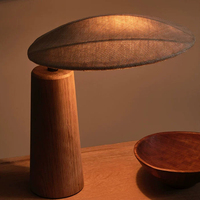 Lampe de table en bois massif Wabi Sabi, style Japandi, chêne naturel, lampe de chevet minimaliste, lampe de bureau nordique pour chambre à coucher, décoration d'hôtel