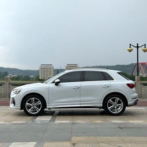 <span class=keywords><strong>Audi</strong></span> <span class=keywords><strong>Q3</strong></span> modèle <span class=keywords><strong>2021</strong></span> 1.4T Transmission automatique avec toit ouvrant - Product Image 3