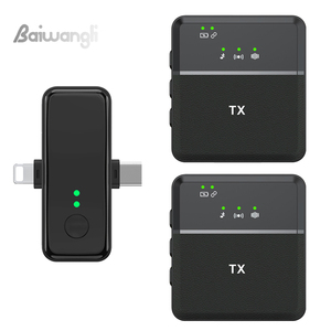 ชุดไมโครโฟนไร้สายแบบหนีบปกเสื้อคู่ SX31 รุ่นมืออาชีพ พร้อมหัวต่อ Type C สำหรับโทรศัพท์ ถ่ายวิดีโอสด วิดีโอบล็อก บันทึกเสียง ไมค์ 3 in 1 - Product Image 4