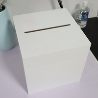 Maßgefertigte Acryl-Hochzeitseinladungskarten-Box mit Schloss Bankett-Wunschbox Spendenbox Wahlurne Vorschlagsbox