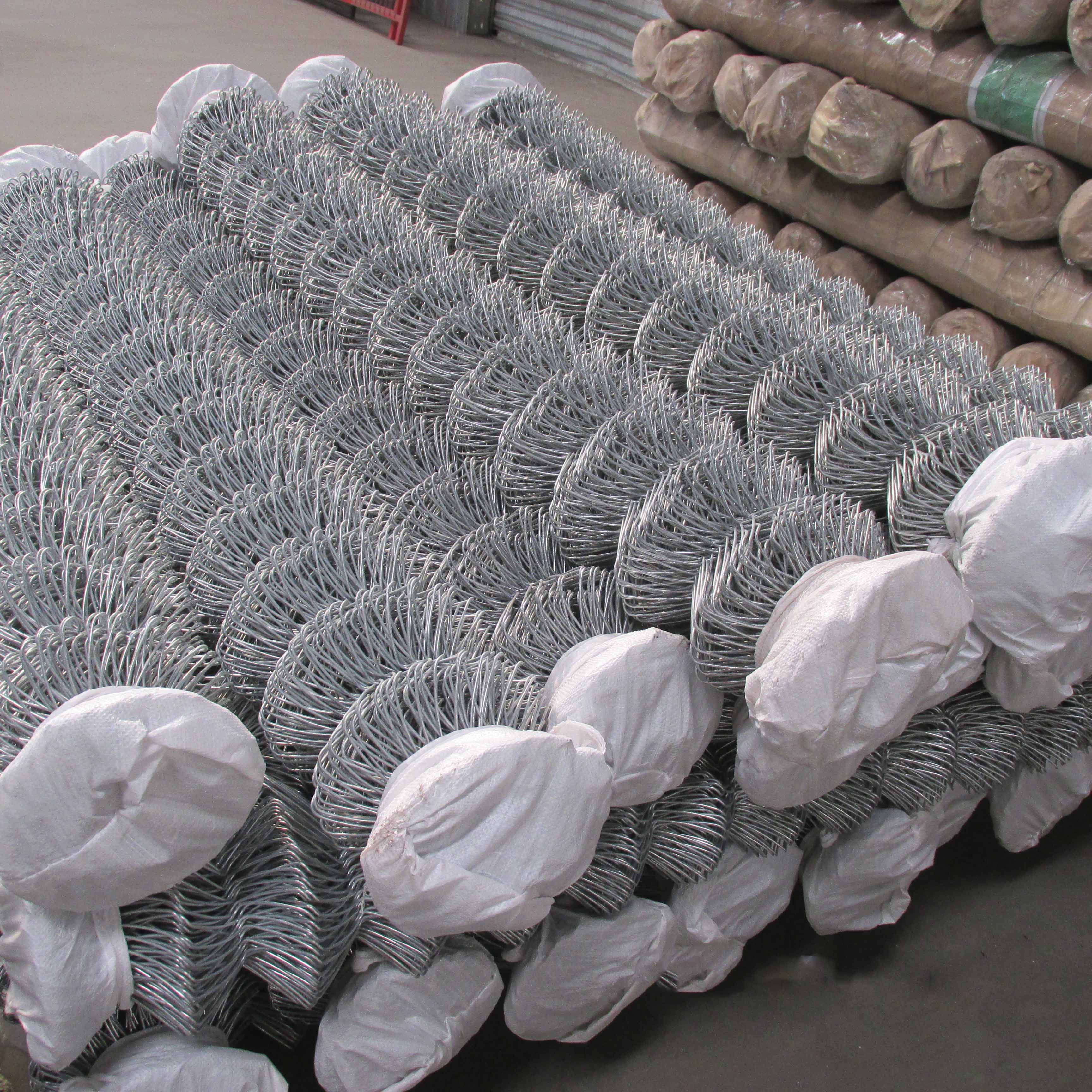 6Foot Hot Dip Galvanized Chain Link Mesh Fencing 0.50M - 100M Length