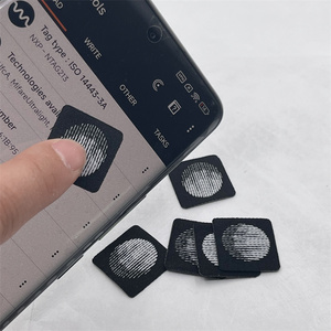 Étiquette d'entretien des vêtements NFC écologique - Product Image 2