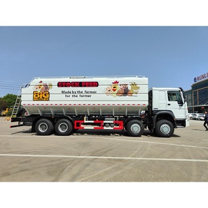 Camión de Alimentación a Granel HOWO 8*4, Camión de Transporte de Alimentos para Granjas Avícolas de 40 CBM en Venta - Product Image 5