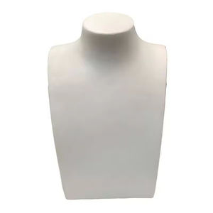 Présentoir de Luxe pour Bijoux en Résine et Microfibre/Cuir – Buste Mannequin pour Colliers et Bijoux - Product Image 5