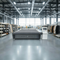Table de découpe automatique à couteau oscillant CNC pour tissus, cuir, tapis et panneaux – Machine à grande vitesse pour patrons de vêtements – Traceur numérique