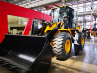 SYL958H5 Front End Loader Dilengkapi dengan Bucket 2,7 hingga 4,5 Meter Kubik, Pilihan Bucket Fleksibel untuk Berbagai Kepadatan Material
