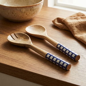 Juego de utensilios de cocina artesanales MeenaBloom, cucharas de madera esmaltadas con diseño floral tradicional Meenakari, mangos de madera de mango. - Product Image 1