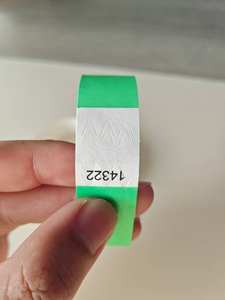 Bracelet jetable personnalisé en papier imperméable DuPont, avec logo personnalisé, impression numérique, pour événements promotionnels et billets d'entrée - Product Image 3