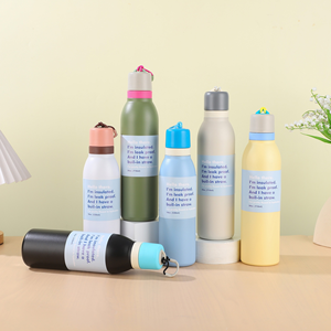 OEM Personnalisé 304 En Acier Inoxydable Double Paroi Isolation Sous Vide Gym Sport Bouteille D'eau Poignée Couvercle avec Voyage Gym pour Camping - Product Image 1