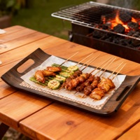 Plateau en bambou haut de gamme, surface en tissu rétro luxueuse pour ranger les services à thé, les gâteaux, les aliments pour barbecue. Assiette à dîner en bambou classique pour fête.
