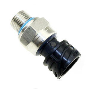 Volvo Oil Pressure <b>Sensor</b> 21634021 21634019 20898038 20375013 <b>for</b> Medium Heavy-Duty Trucks Replacement Part - Product Image 1