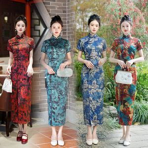 Vestido Cheongsam de Seda Estilo Nacional, Nuevo para Primavera y Verano, Delgado, Elegante, Retro, Económico, para Madres, Venta al por Mayor, Largo - Product Image 1