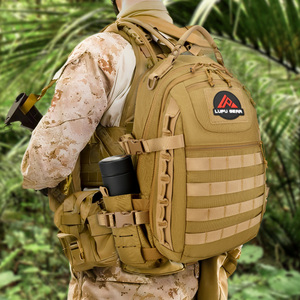 Mochila Táctica de 35L Lista para el Campo, Sistema Modular de Equipo de Alta Densidad 900D, con Compartimento para Hidratación, para Senderismo en Zonas Silvestres - Product Image 4