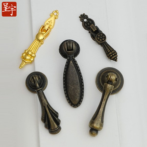 Poignée de meuble Chengyu en alliage de zinc, style européen, levier de tiroir décoratif durable - Product Image 1