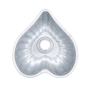 แม่พิมพ์เค้กรูปหัวใจ กระทะอบขนมเหล็กคาร์บอนแบบไม่ติด สำหรับเค้กชิฟฟอน ขนมปัง ใช้ในครัวเรือนได้อย่างปลอดภัยในเตาอบ - Product Image 4