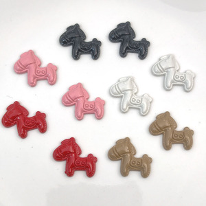 Accesorios de joyería DIY, dijes de resina con forma de caballo de 5.5 cm para pinzas de pelo, fundas de teléfono, imanes de nevera, regalo. - Product Image 3