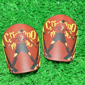 Espinilleras Personalizadas Mini <span class=keywords><strong>de</strong></span> Fútbol para Adultos con Soporte Elástico <span class=keywords><strong>de</strong></span> EVA y Logo Personalizado - Espinilleras <span class=keywords><strong>de</strong></span> Fútbol por Sublimación para Entrenamiento - Product Image 4