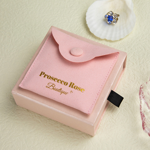 Pochette à bijoux en microfibre rose avec bouton pour boucles d'oreilles et colliers - Ensemble d'emballage élégant - Product Image 6
